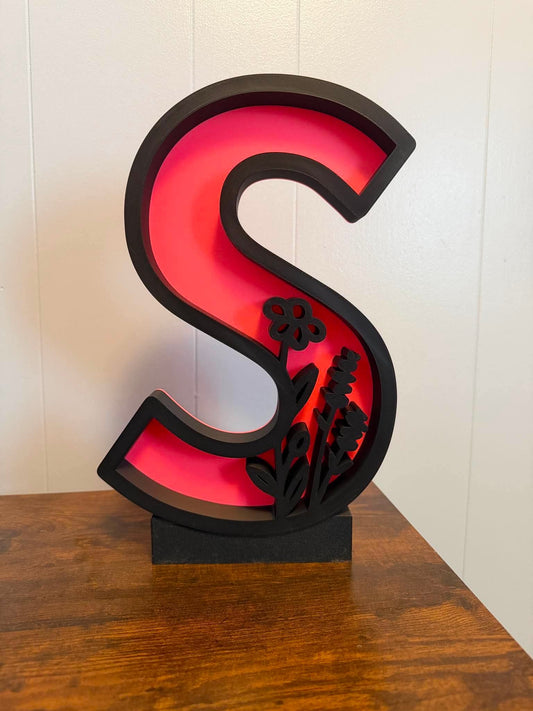 LETTER STAND