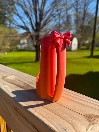 SLIM CAN HOLDER WITH BOW